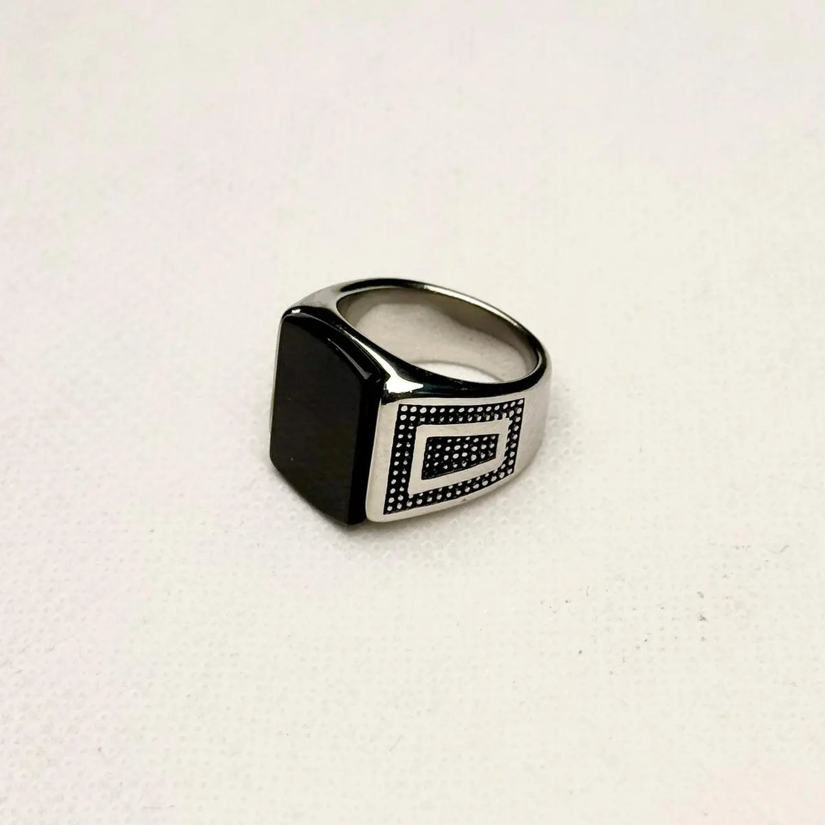 ONYX SQUARE STERLING RING