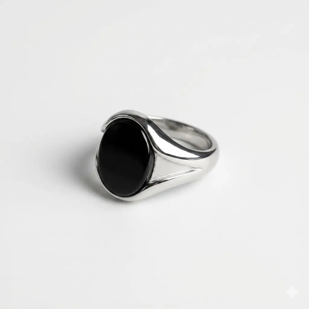 HIJAZI ONYX RING