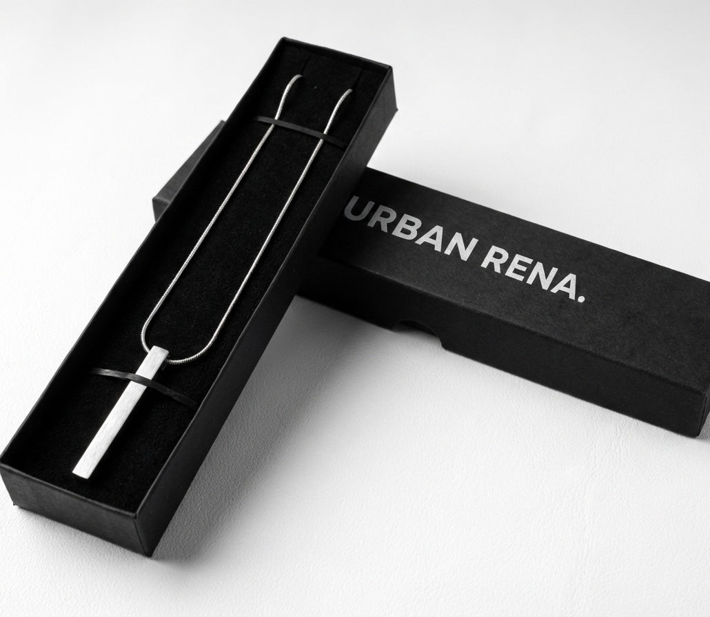 BAR PENDANT NECKLACE