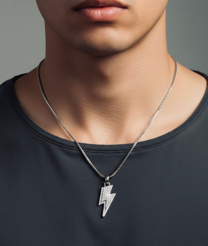 THUNDER BOLT NECKLACE