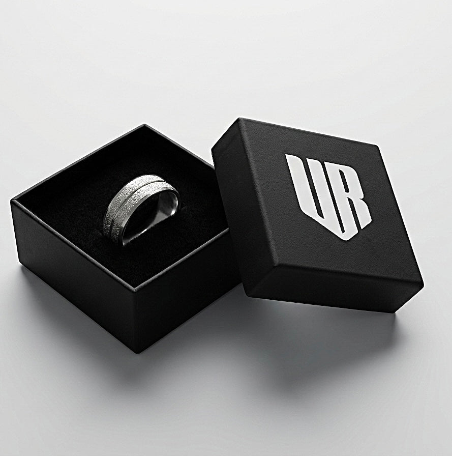 SILVER EDGE SHINE RING