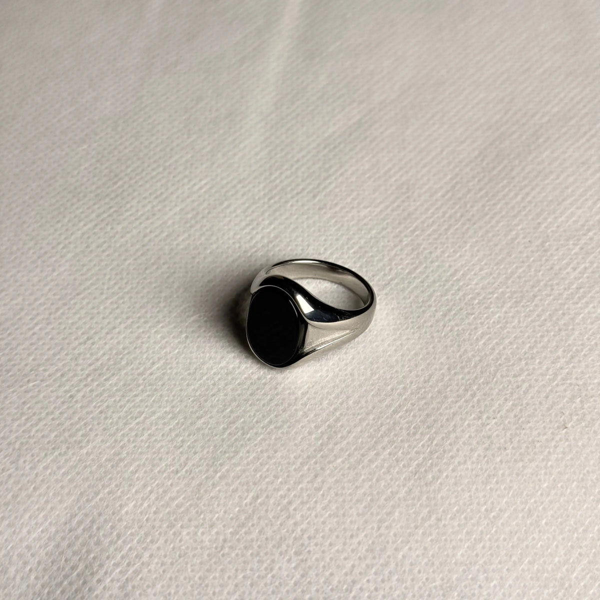HIJAZI ONYX RING