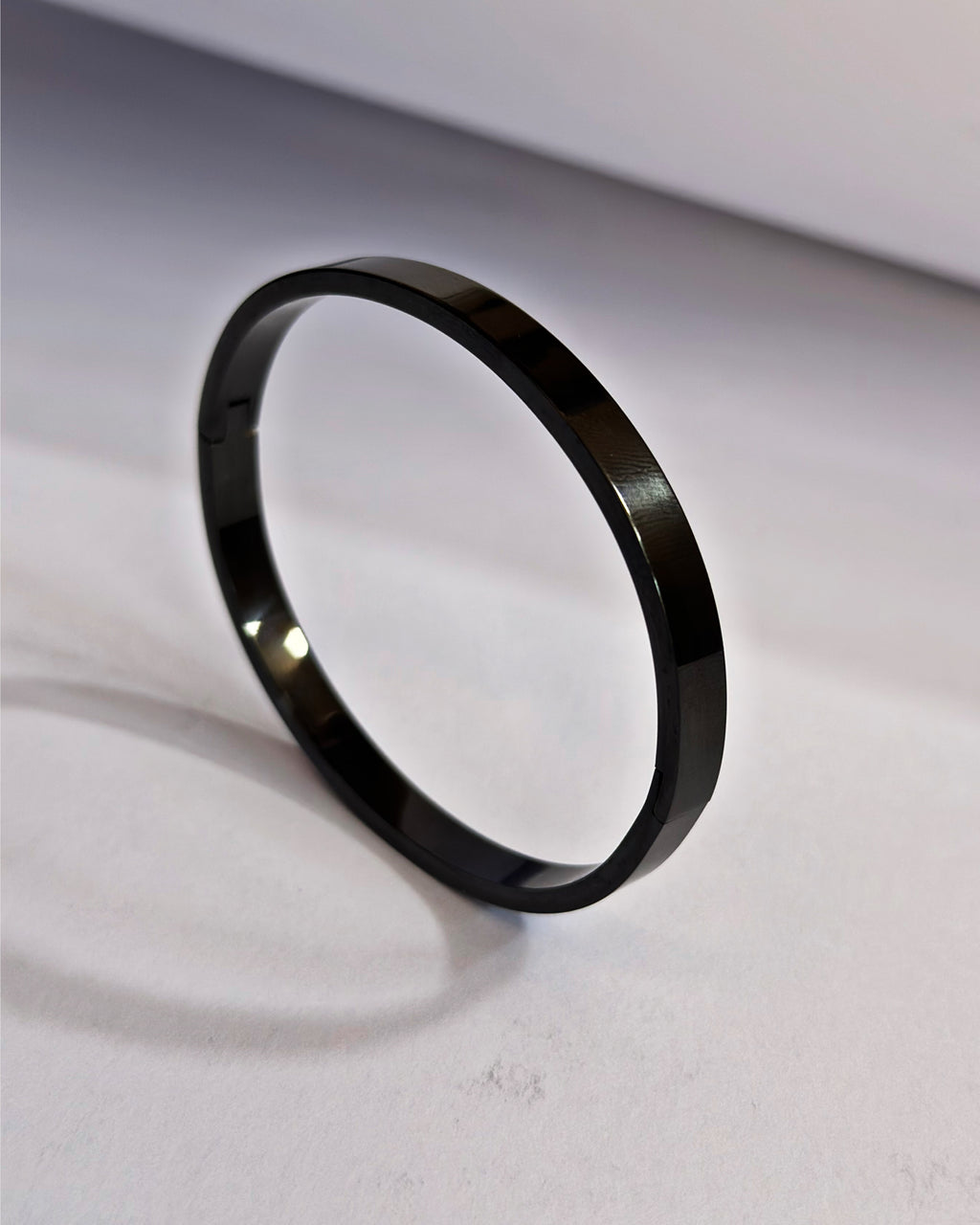 URBAN RENA STAINLESS STEEL CUFF BRACELET