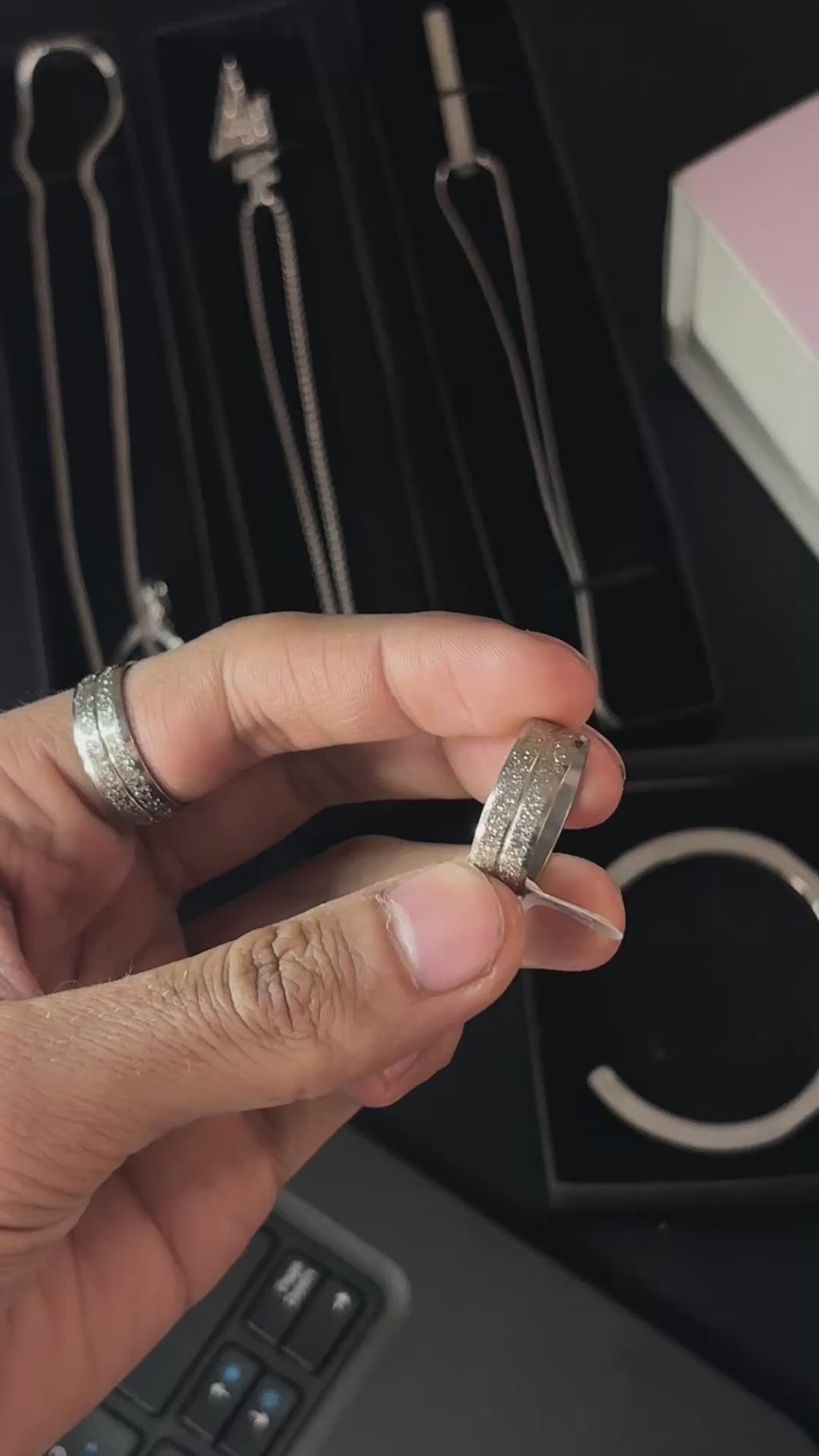 SILVER EDGE SHINE RING